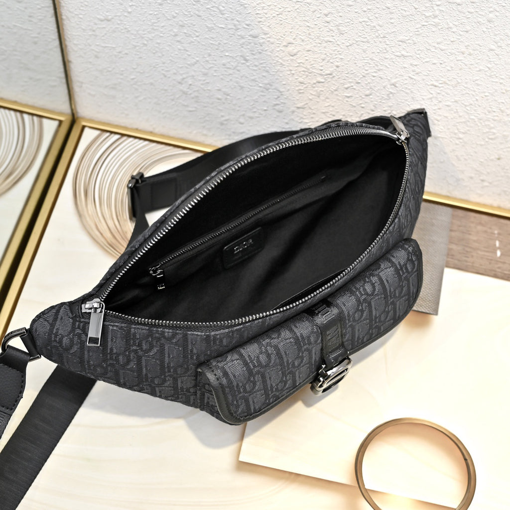 New Fashion handmade men's bagsXC052026092402