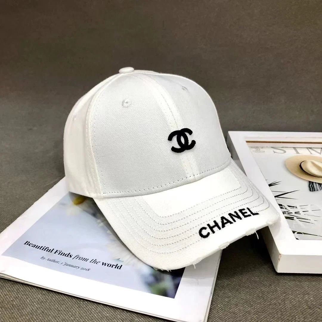 Small Fragrant Letter Embroidered Baseball Cap PD05202413104