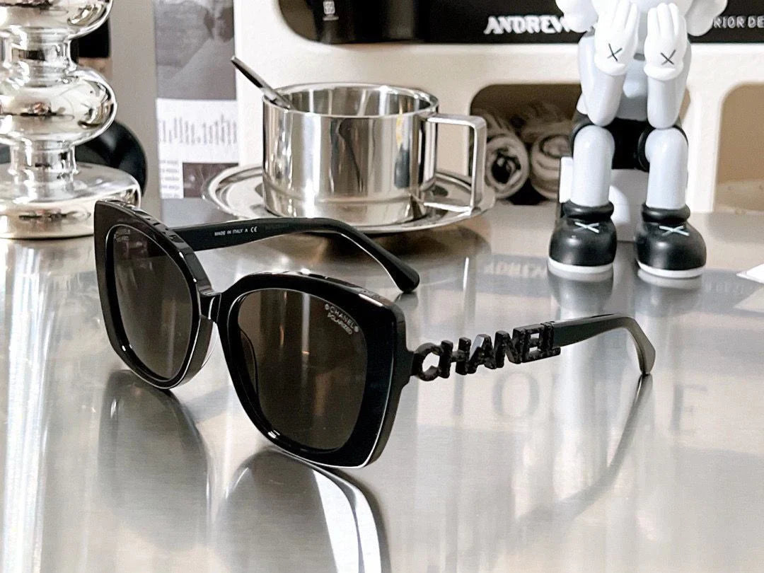 Black Frame Plain UV Protection SunglassesPD05202411904
