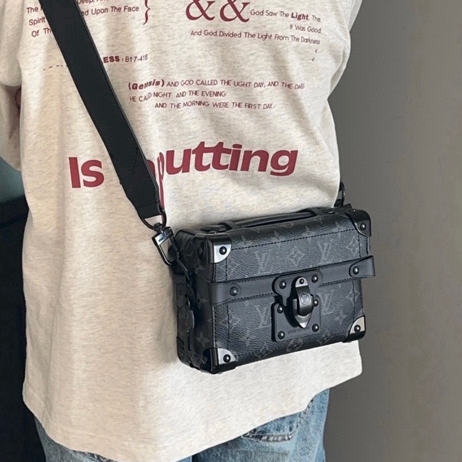 New Fashion handmade men's BagsXC052026090402