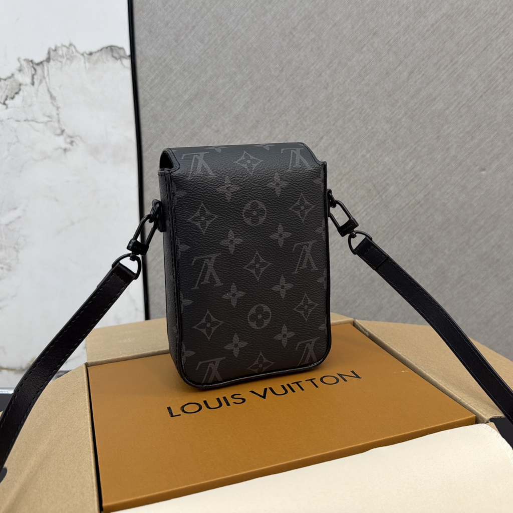 New Fashion handmade men's BagsXC052026090405