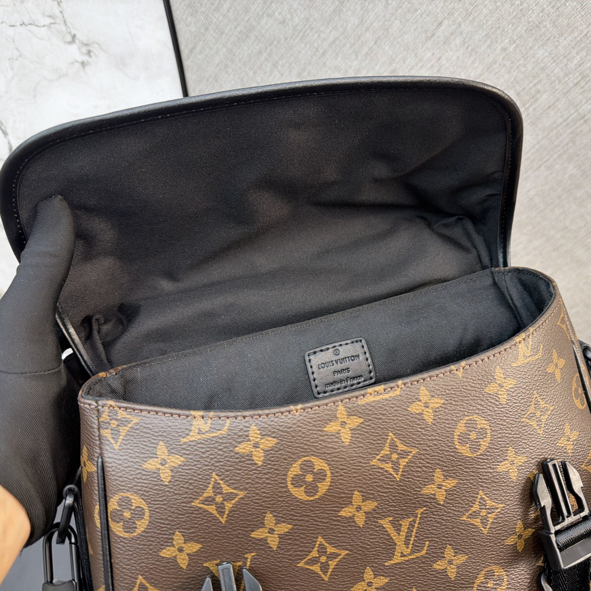 New Handmade Leather Men's BagsXC052026092003