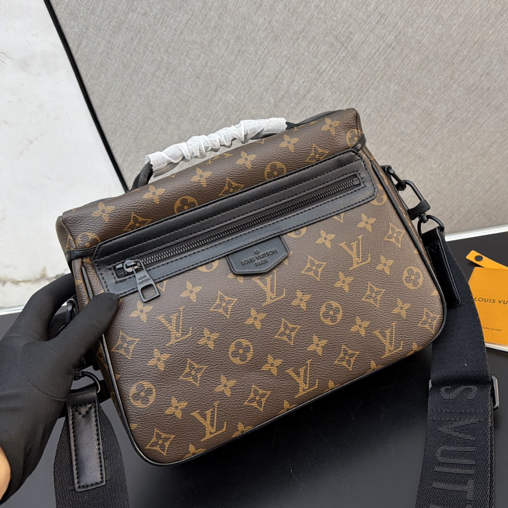 New Handmade Leather Men's BagsXC052026092003
