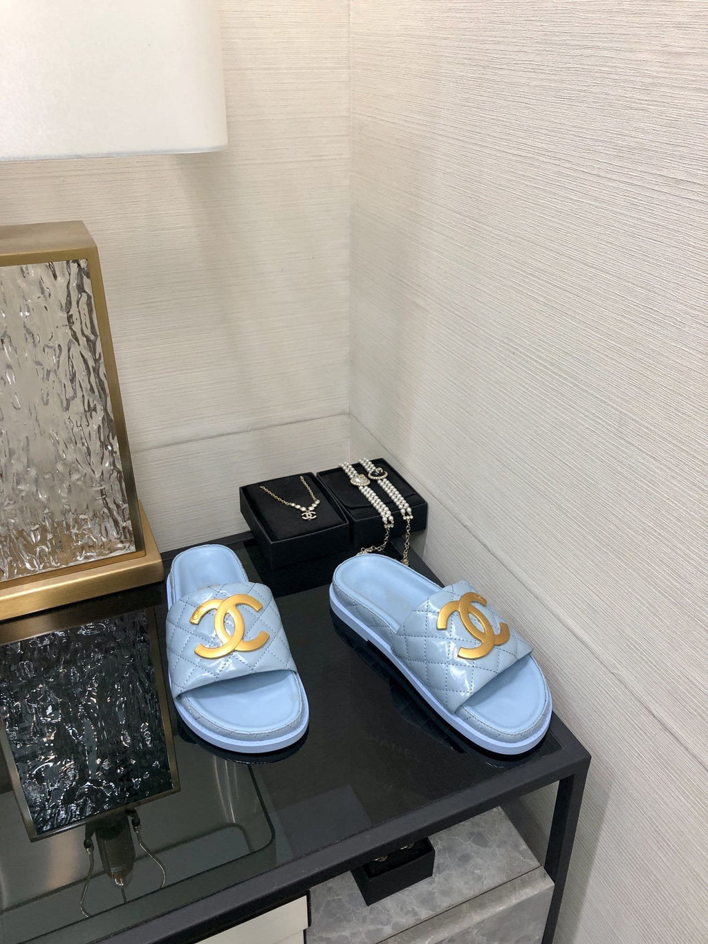 mule sandal 30 cloud blue quilted waxed leather