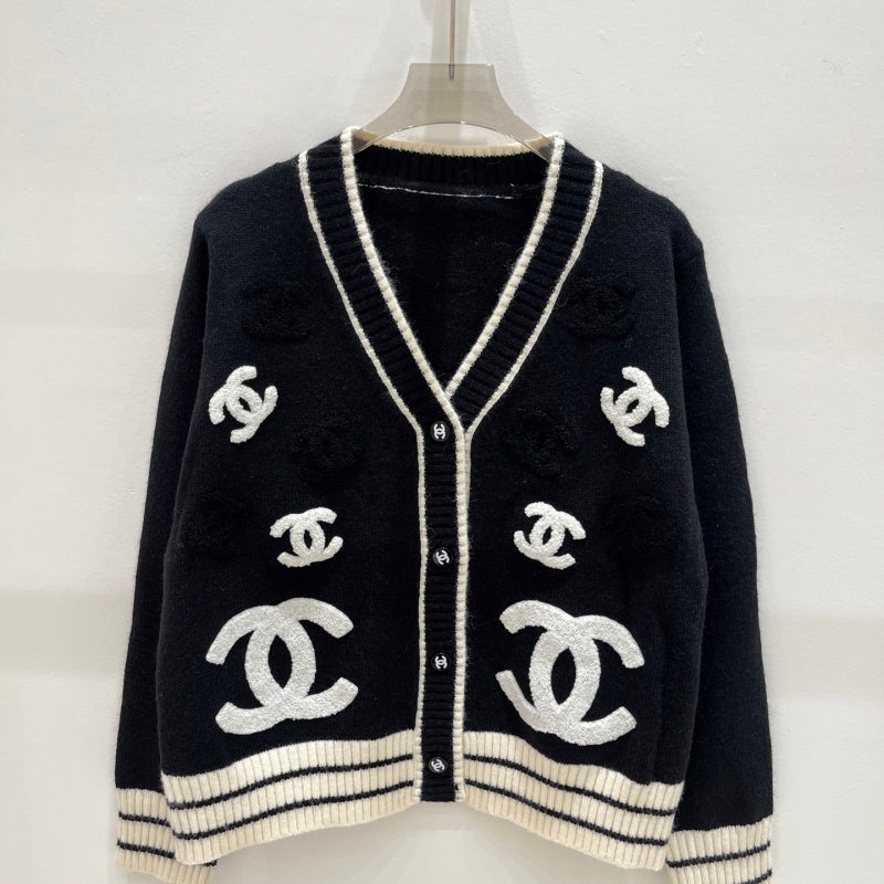 New Fashion Women CC Contrast V-Neck Knit Cardigan DM1326091422